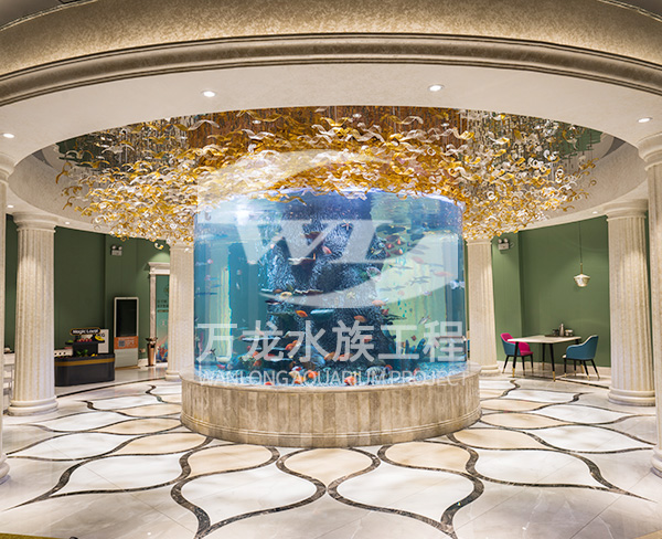 大型亞克力魚缸對(duì)水溫有什么要求？